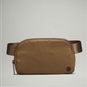 Everywhere belt bag Lululemon, NWT, and in packaging